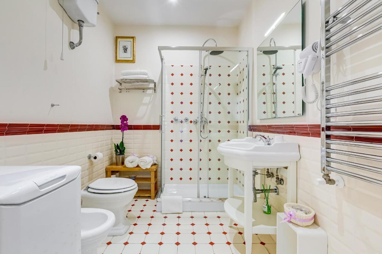 Campo Dei Fiori Royal Orchid Apartment Roma Dış mekan fotoğraf