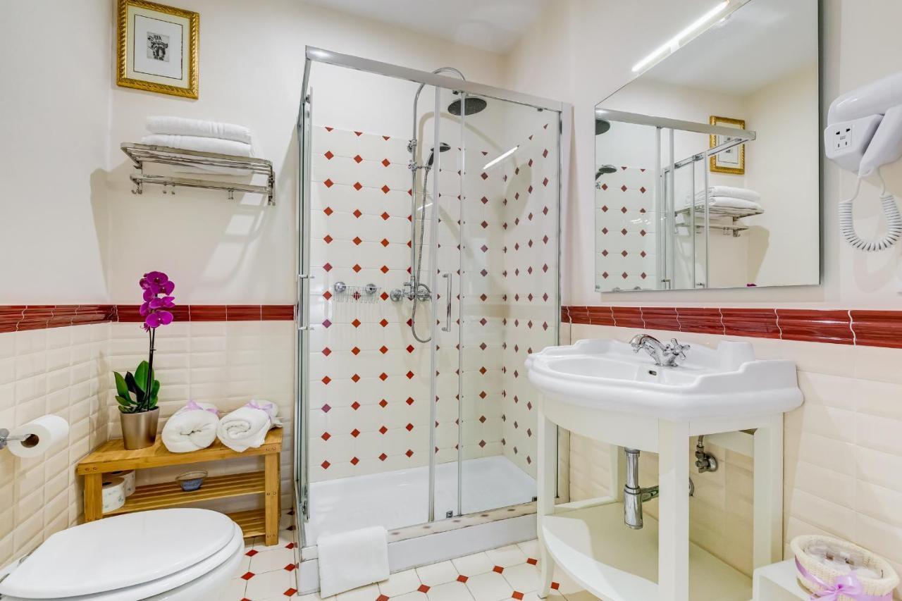 Campo Dei Fiori Royal Orchid Apartment Roma Dış mekan fotoğraf