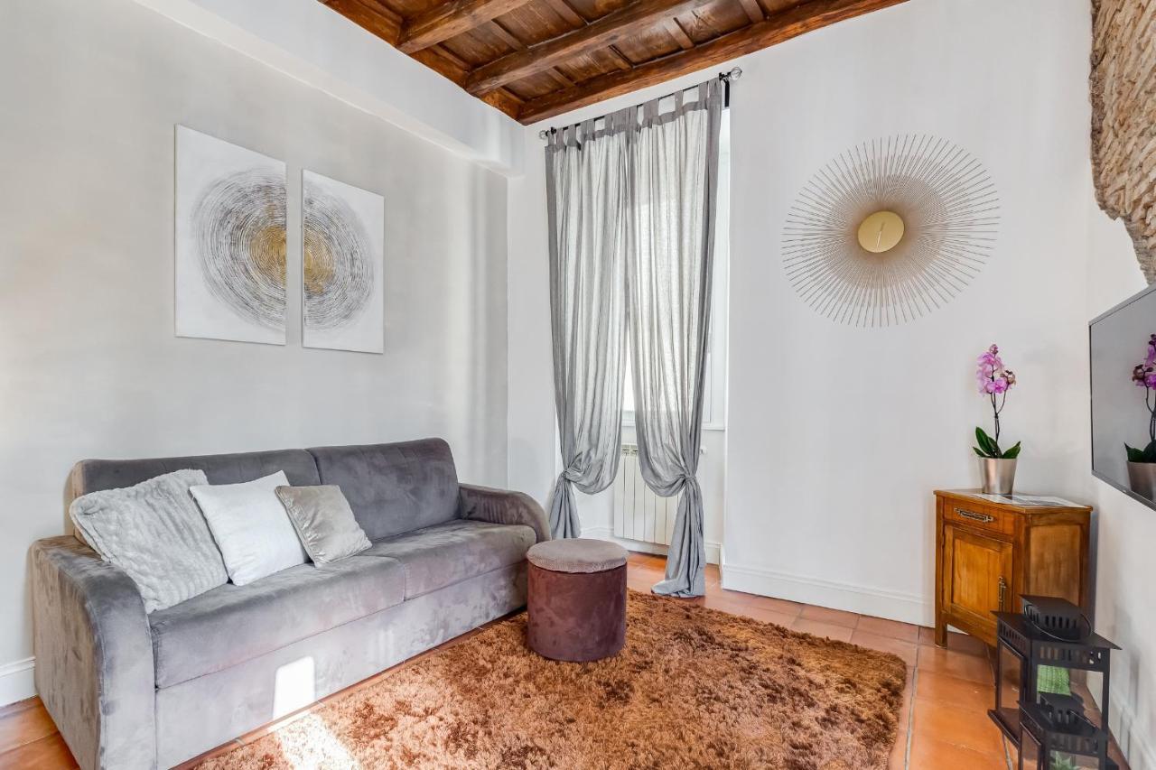 Campo Dei Fiori Royal Orchid Apartment Roma Dış mekan fotoğraf