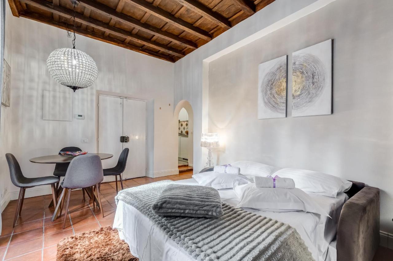 Campo Dei Fiori Royal Orchid Apartment Roma Dış mekan fotoğraf